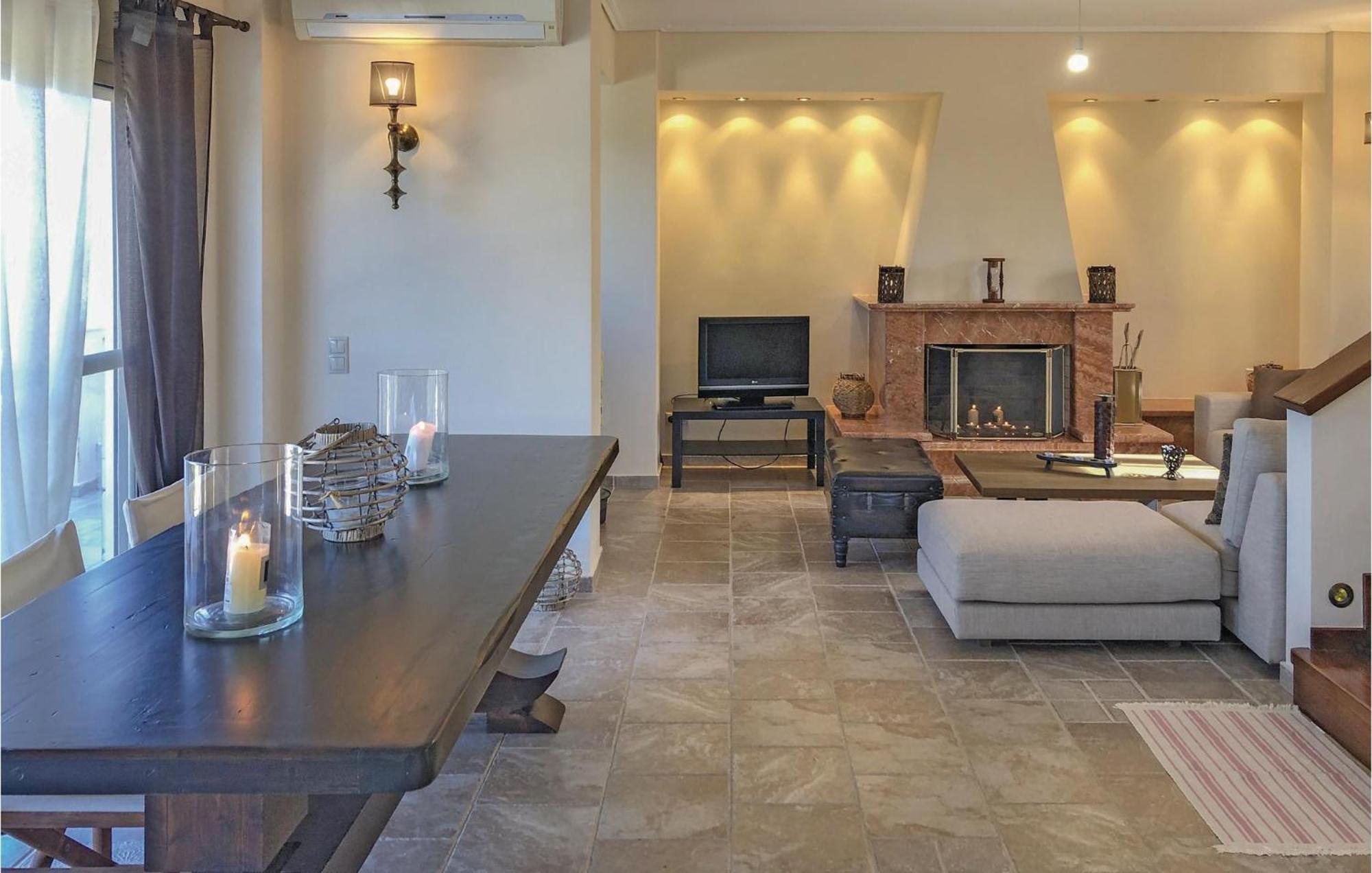 Amazing Home In Koroni With Wifi Ngoại thất bức ảnh