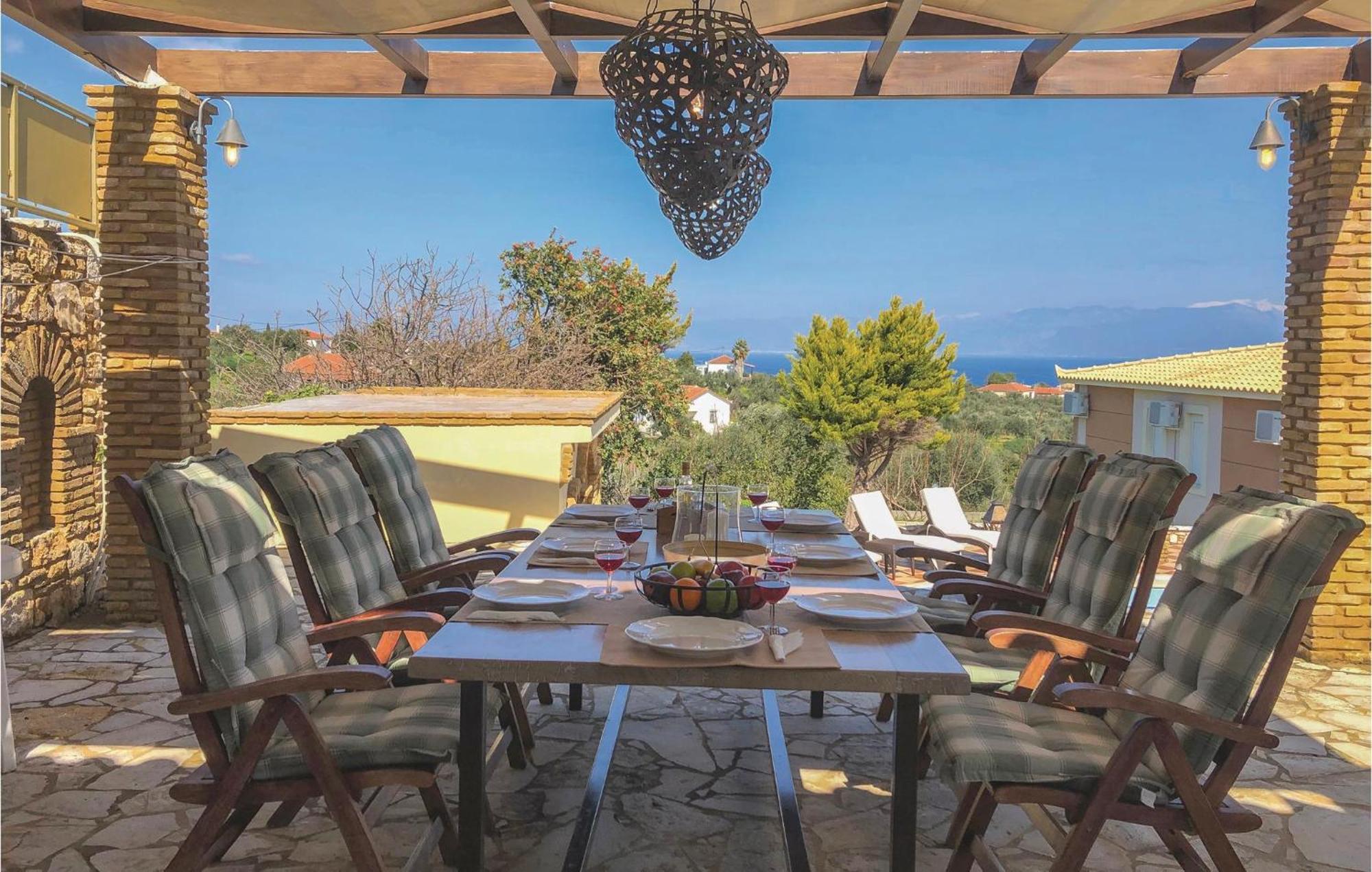 Amazing Home In Koroni With Wifi Ngoại thất bức ảnh