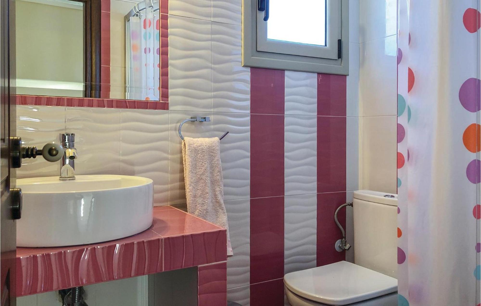 Amazing Home In Koroni With Wifi Ngoại thất bức ảnh